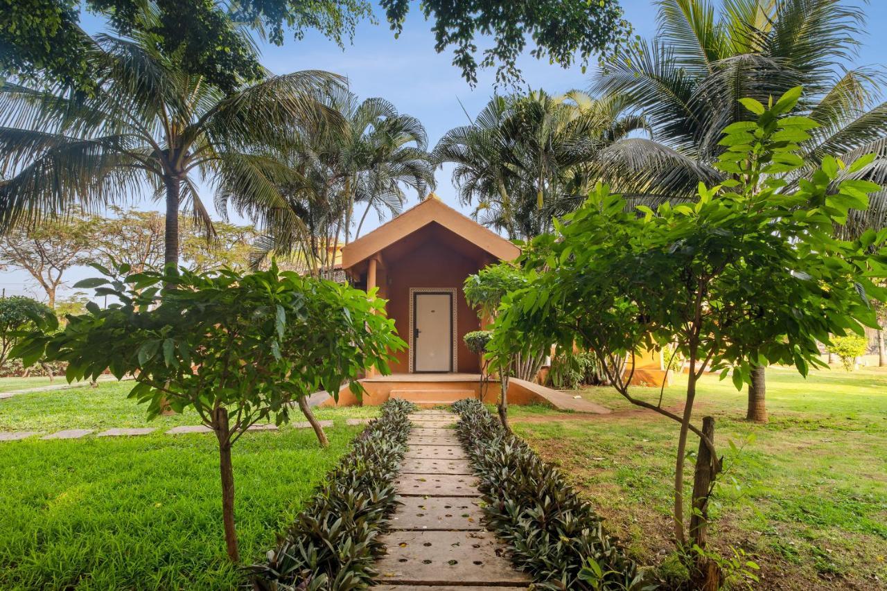 Vijayshree Resort, ハンピ エクステリア 写真