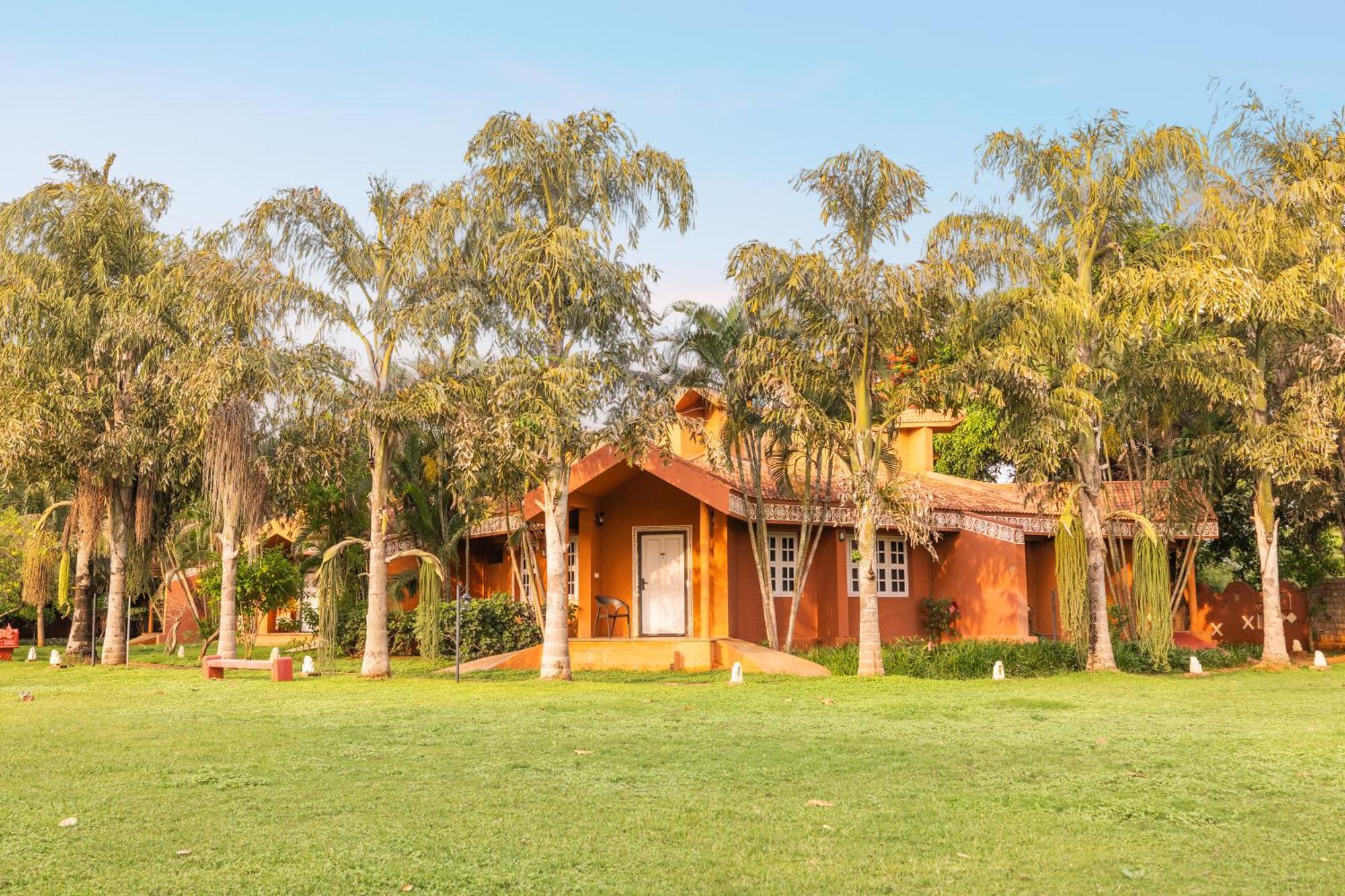 Vijayshree Resort, ハンピ エクステリア 写真