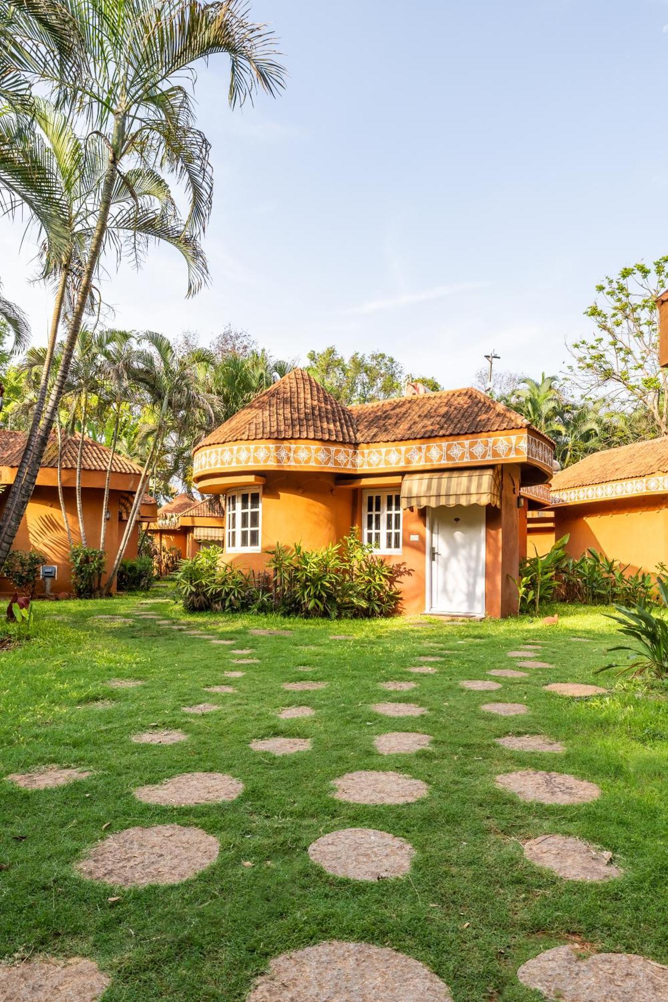 Vijayshree Resort, ハンピ エクステリア 写真