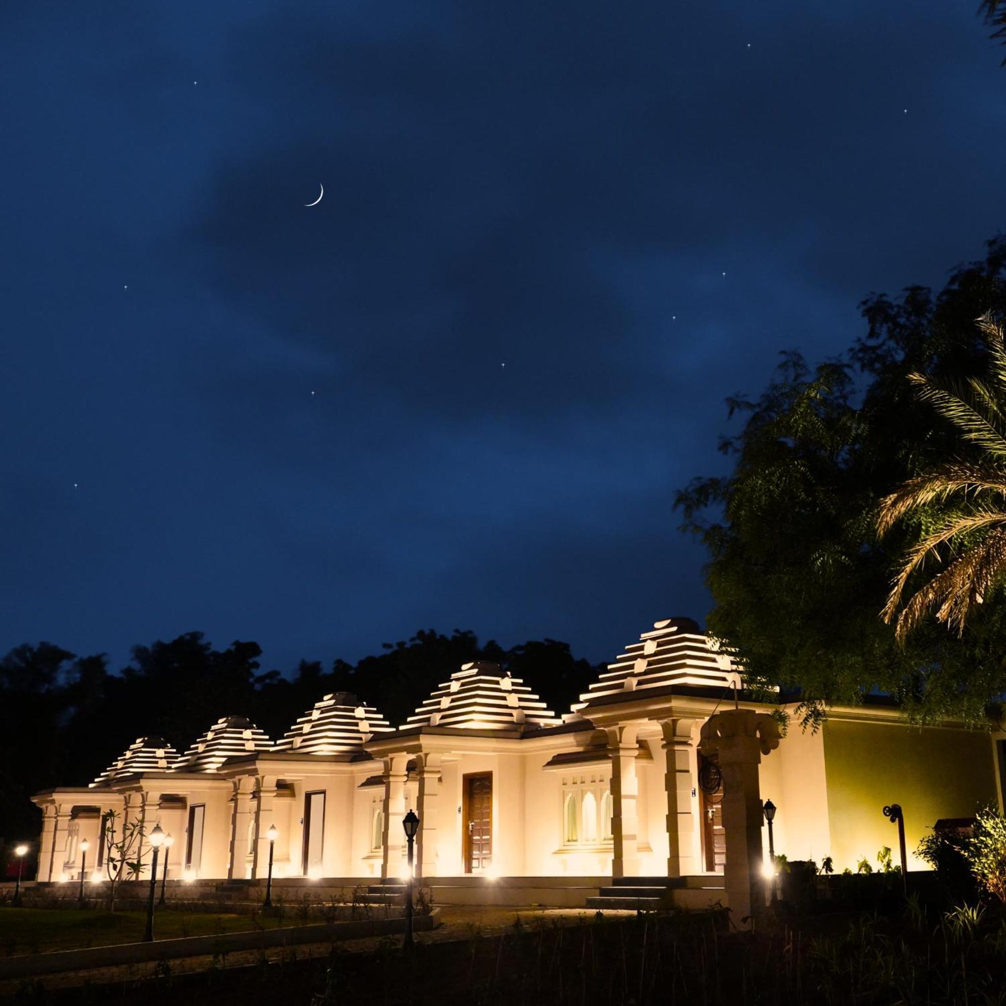 Vijayshree Resort, ハンピ エクステリア 写真